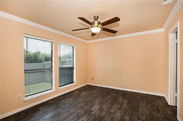 6810 Ports O Call Drive, Rowlett, TX 75088