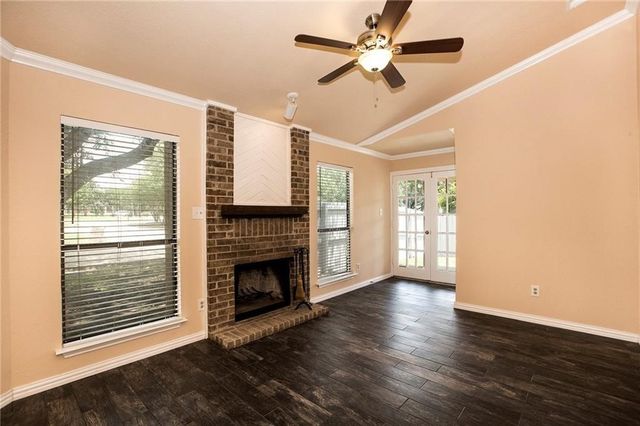 6810 Ports O Call Drive, Rowlett, TX 75088
