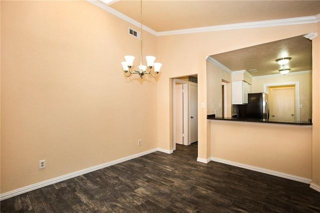 6810 Ports O Call Drive, Rowlett, TX 75088