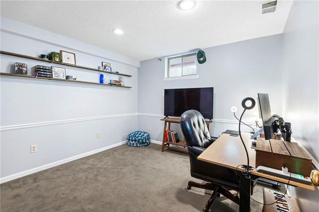 1134 E Sleepy Hollow Drive, Olathe, KS 66062