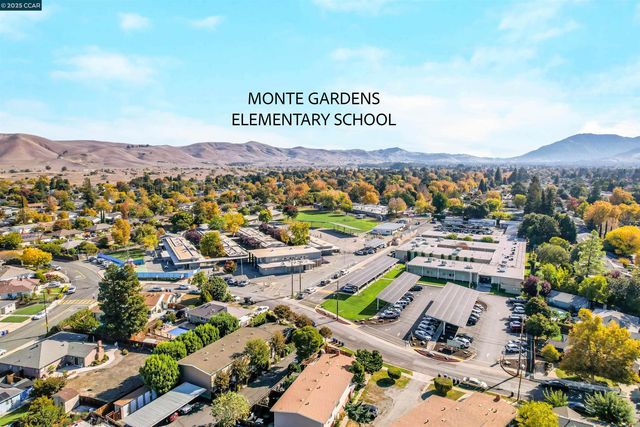 3712 Willow Pass Rd 31, Concord, CA 94519