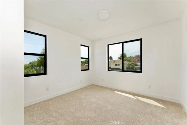 184 W Highland, Sierra Madre, CA 91024