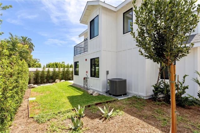 184 W Highland, Sierra Madre, CA 91024