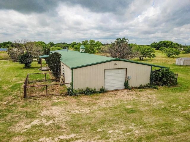 13630 N County Line Road, Ponder, TX 76259