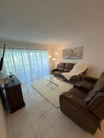 450 Paradise Isle Boulevard 201, Hallandale Beach, FL 33009