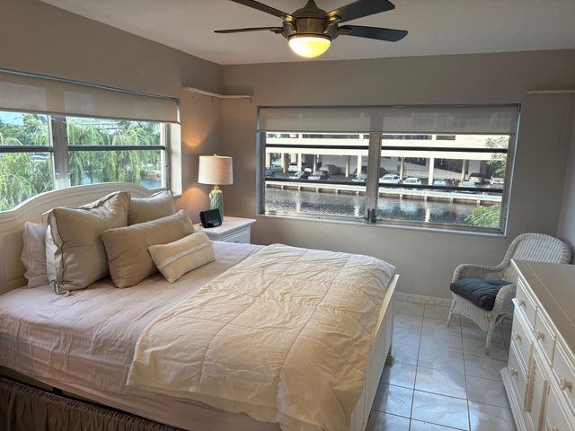 450 Paradise Isle Boulevard 201, Hallandale Beach, FL 33009