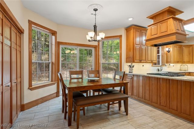 904 River Overlook Loop, Van Buren, AR 72956