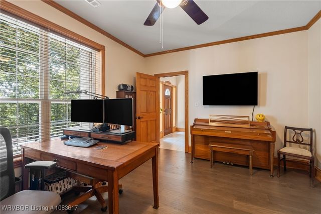 904 River Overlook Loop, Van Buren, AR 72956