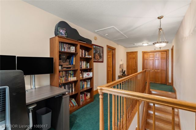 904 River Overlook Loop, Van Buren, AR 72956