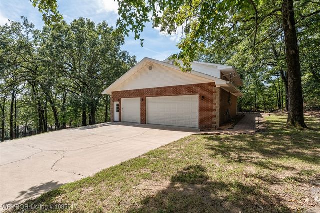 904 River Overlook Loop, Van Buren, AR 72956