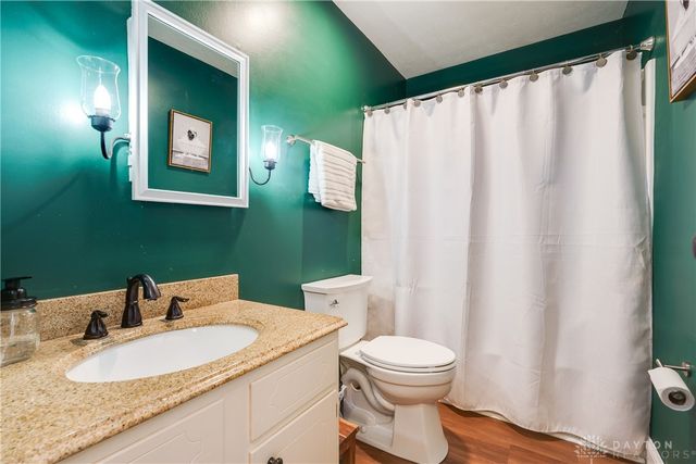 209 Kimbary Drive, Dayton, OH 45458