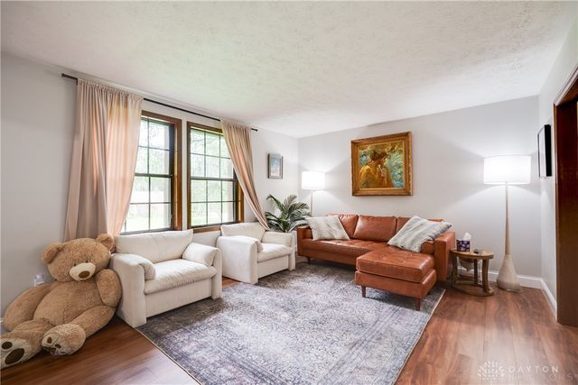 209 Kimbary Drive, Dayton, OH 45458