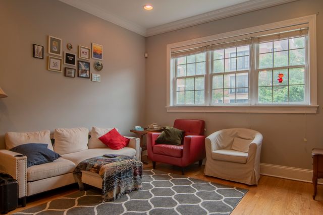3718 N Wilton Avenue 2, Chicago, IL 60613