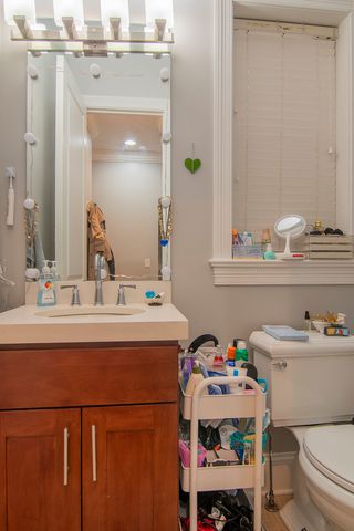 3718 N Wilton Avenue 2, Chicago, IL 60613