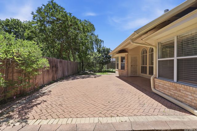 15206 Spring Smoke, San Antonio, TX 78247