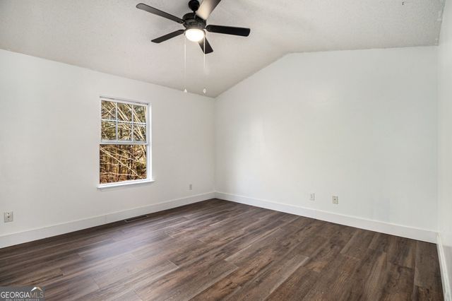 69 Princeton Glen Court, Adairsville, GA 30103
