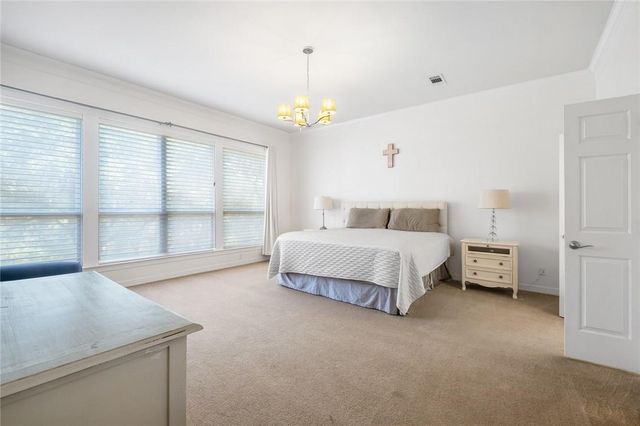 1733 Canonero DR, Austin, TX 78746
