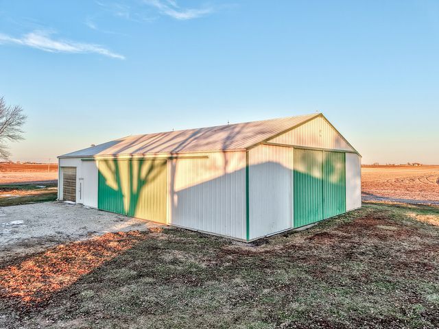 2120 S Lasalle Road, Seneca, IL 61360