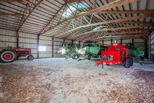 2120 S Lasalle Road, Seneca, IL 61360