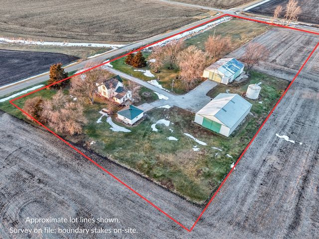 2120 S Lasalle Road, Seneca, IL 61360