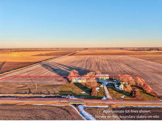 2120 S Lasalle Road, Seneca, IL 61360