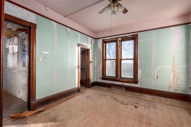 2120 S Lasalle Road, Seneca, IL 61360