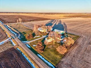 2120 S Lasalle Road, Seneca, IL 61360