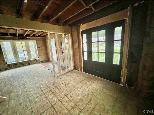 554 County Route 8, Granby, NY 13069