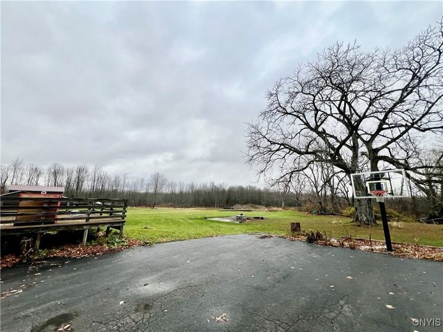 554 County Route 8, Granby, NY 13069