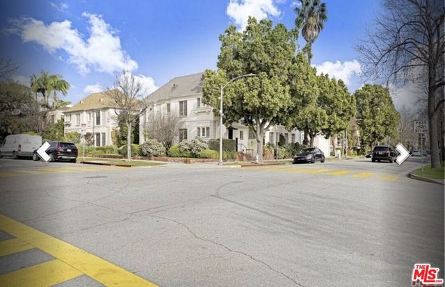 164 S Elm Drive, Beverly Hills, CA 90212