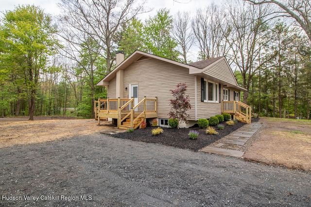 31 Marion Avenue, Napanoch, NY 12458