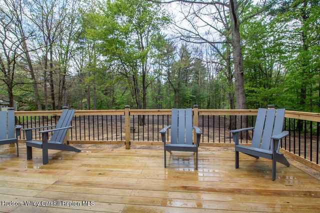 31 Marion Avenue, Napanoch, NY 12458