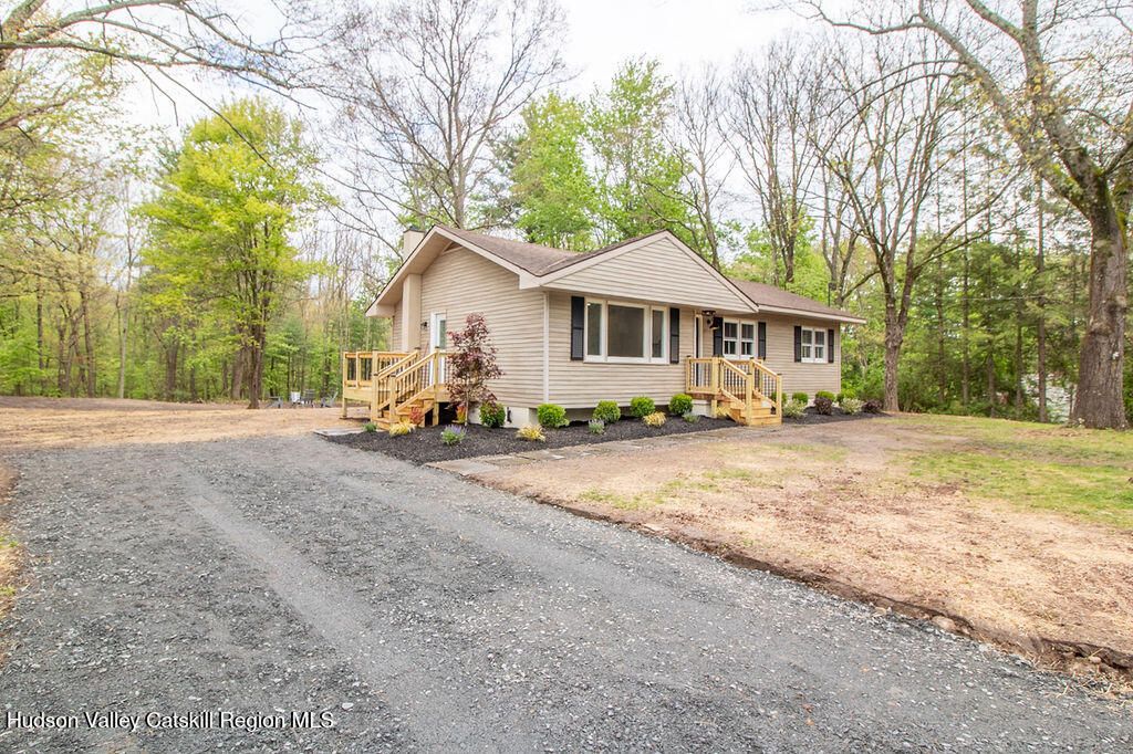 31 Marion Avenue, Napanoch, NY 12458