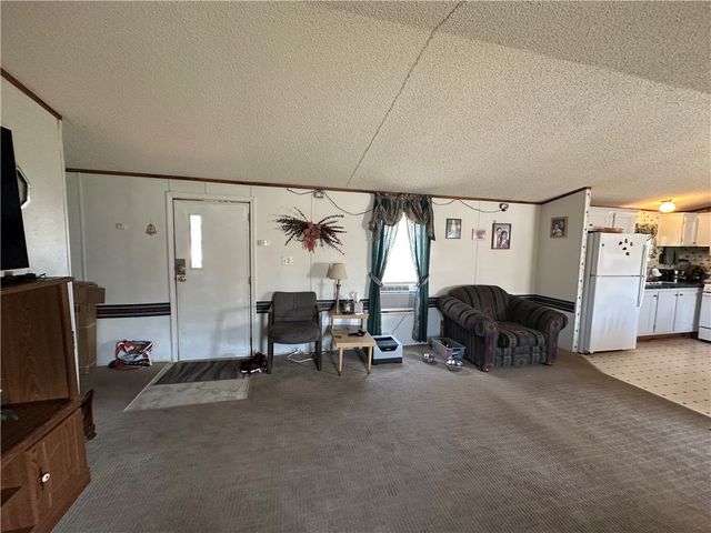137 Brook Lane, Middlesex Twp, PA 16059