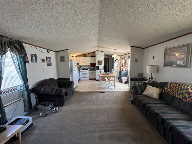 137 Brook Lane, Middlesex Twp, PA 16059