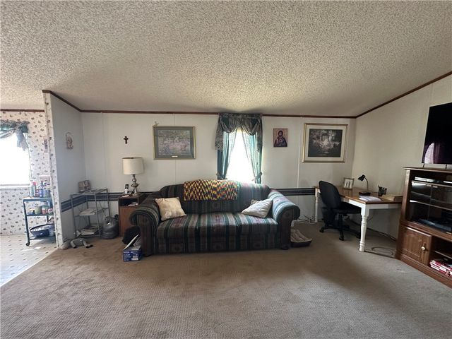 137 Brook Lane, Middlesex Twp, PA 16059
