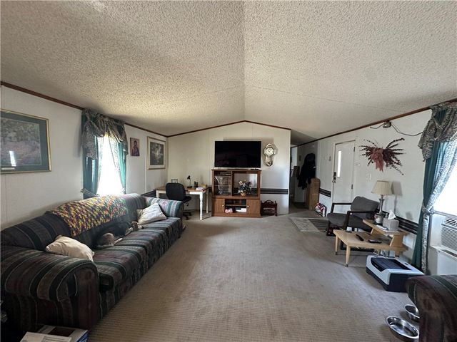 137 Brook Lane, Middlesex Twp, PA 16059