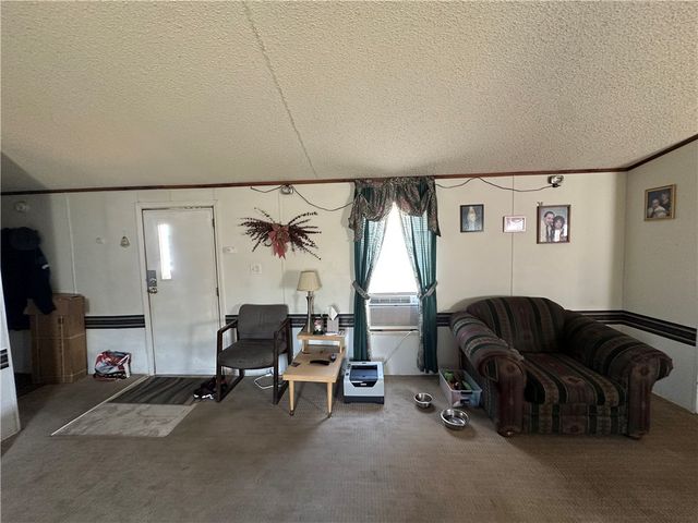 137 Brook Lane, Middlesex Twp, PA 16059
