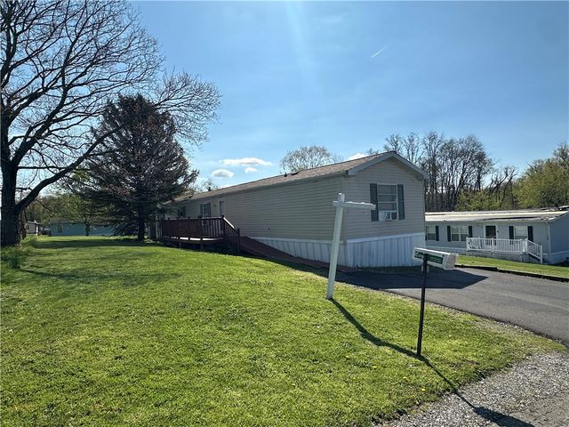 137 Brook Lane, Middlesex Twp, PA 16059