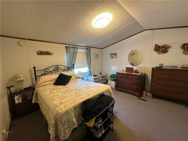 137 Brook Lane, Middlesex Twp, PA 16059