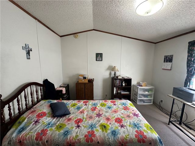 137 Brook Lane, Middlesex Twp, PA 16059