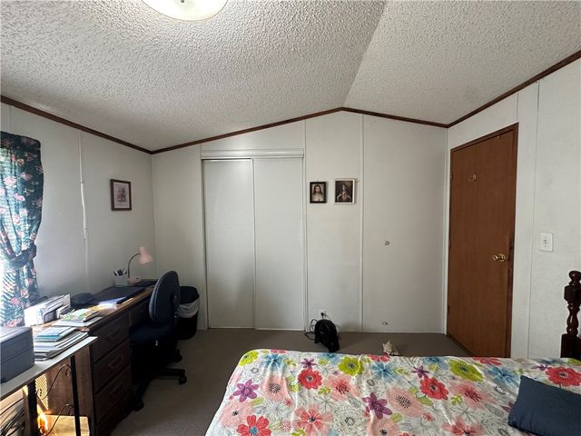 137 Brook Lane, Middlesex Twp, PA 16059