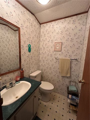 137 Brook Lane, Middlesex Twp, PA 16059