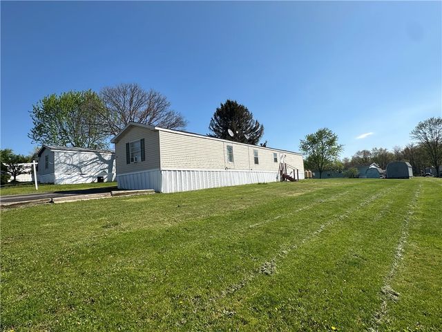 137 Brook Lane, Middlesex Twp, PA 16059