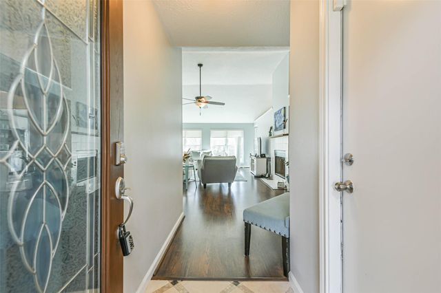 4030 Bentley Drive, Pearland, TX 77584