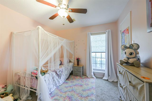 4030 Bentley Drive, Pearland, TX 77584