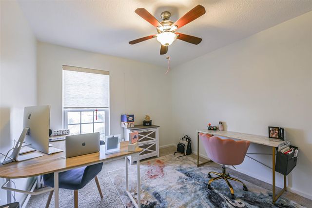 4030 Bentley Drive, Pearland, TX 77584