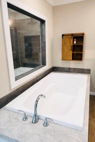 12273 Highway 12, Orange, TX 77632