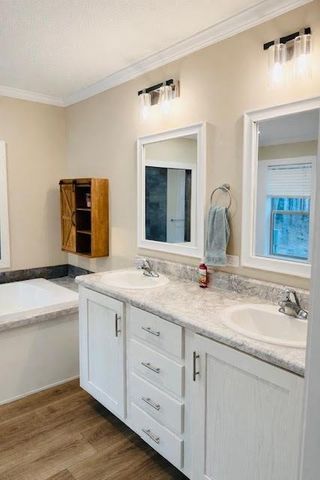 12273 Highway 12, Orange, TX 77632