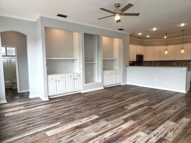 18111 SUGAR BROOKE DRIVE, Tampa, FL 33647